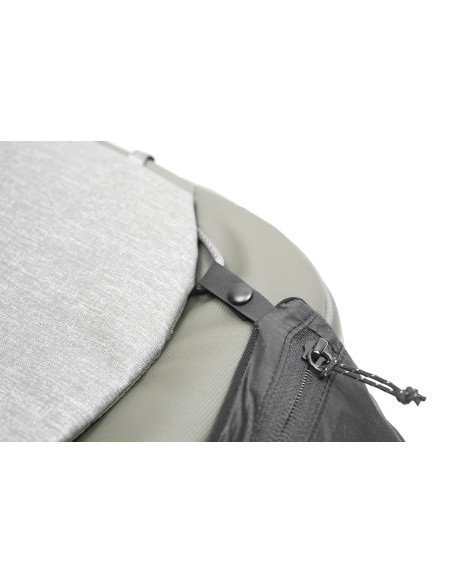 Rain Fly Serie Travel Bags