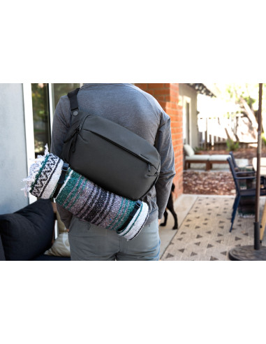 Everyday Sling 10L v2