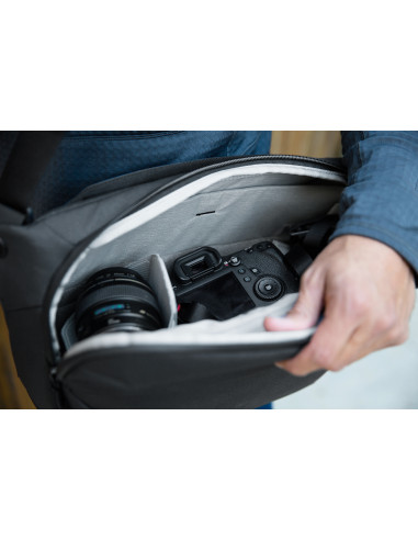 Everyday Sling 10L v2