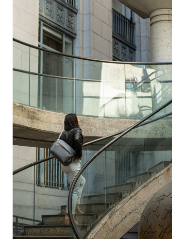 Everyday Sling 10L v2