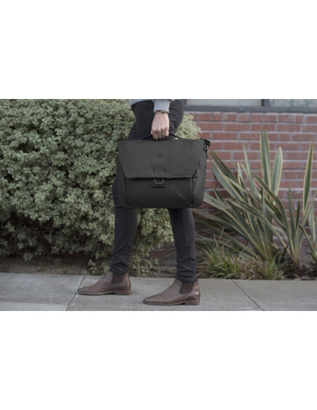 Everyday Messenger 13L v2
