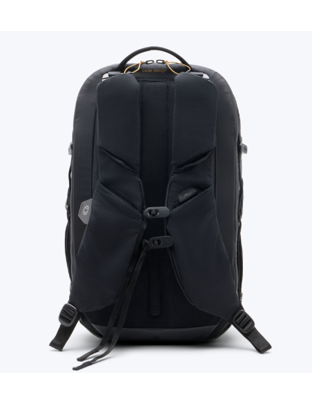 Peak Design Outdoor Backpack 18L