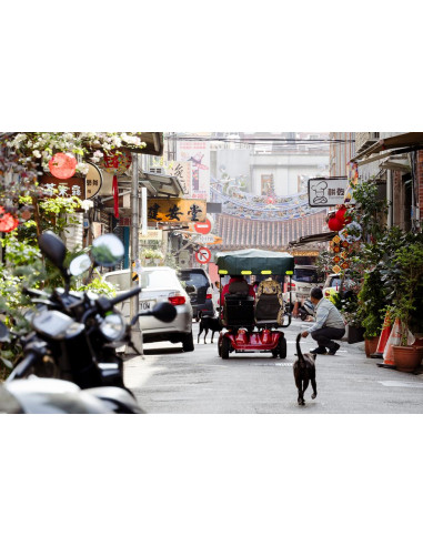 Tamron 18-300mm F/3.5-6.3 Di III-A VC VXD APS-C...