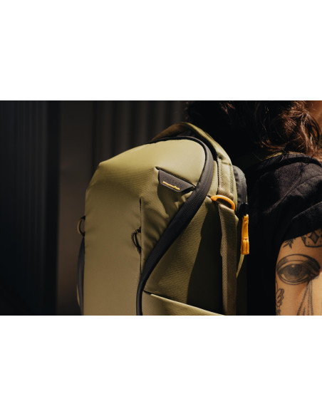 Everyday Backpack 15L Zip v2