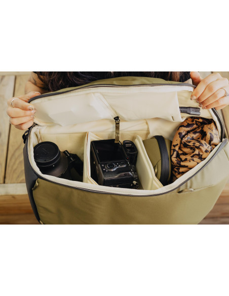 Everyday Backpack 20L Zip v2