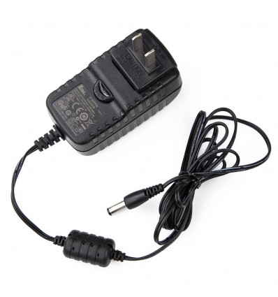 Adaptador de corriente 12V/1.5A