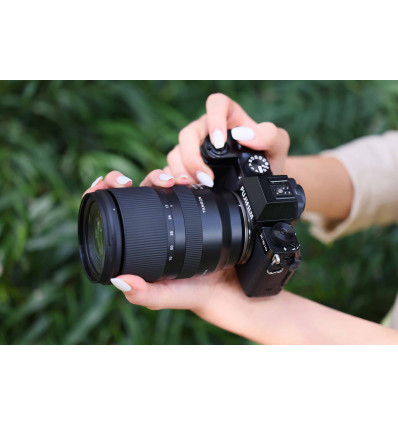 Tamron 17-70mm F/2.8 Di III-A VC RXD Fujifilm X