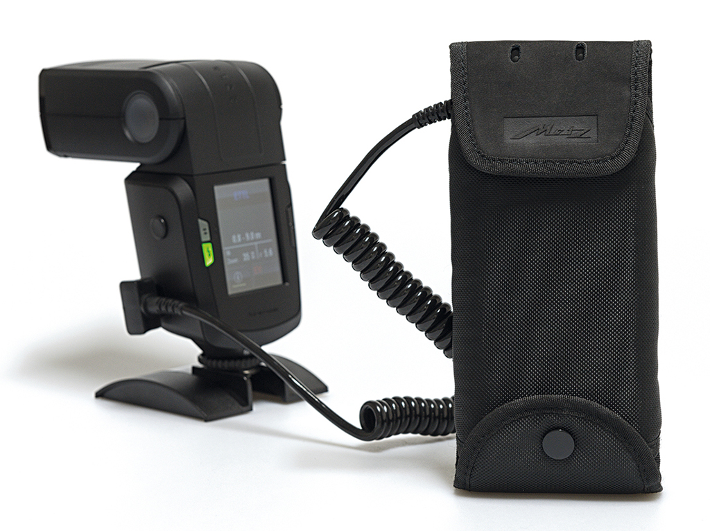 metz_powerpack-p8_con_funda_02_para_mecablitz_64_af-1_digital_robisa